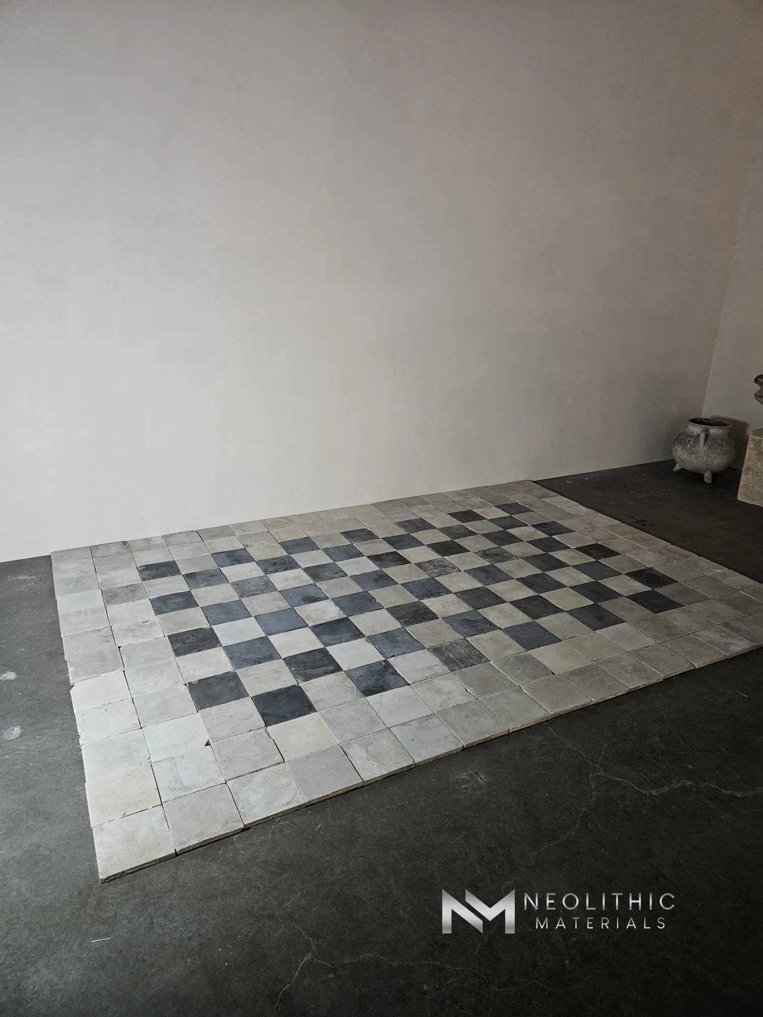 Black and White Cement Tiles - Image 10